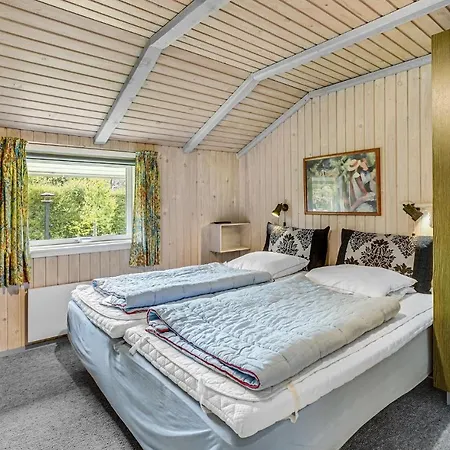 3 Bedroom Lovely In Sydals Tatil Evi Nedre Lysabild