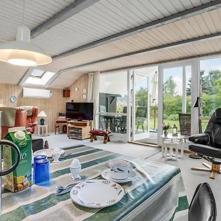 3 Bedroom Lovely In Sydals *